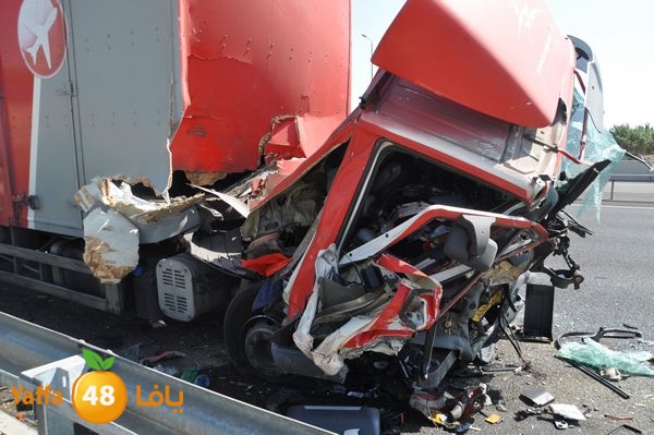 accedent 2 vans (8).JPG